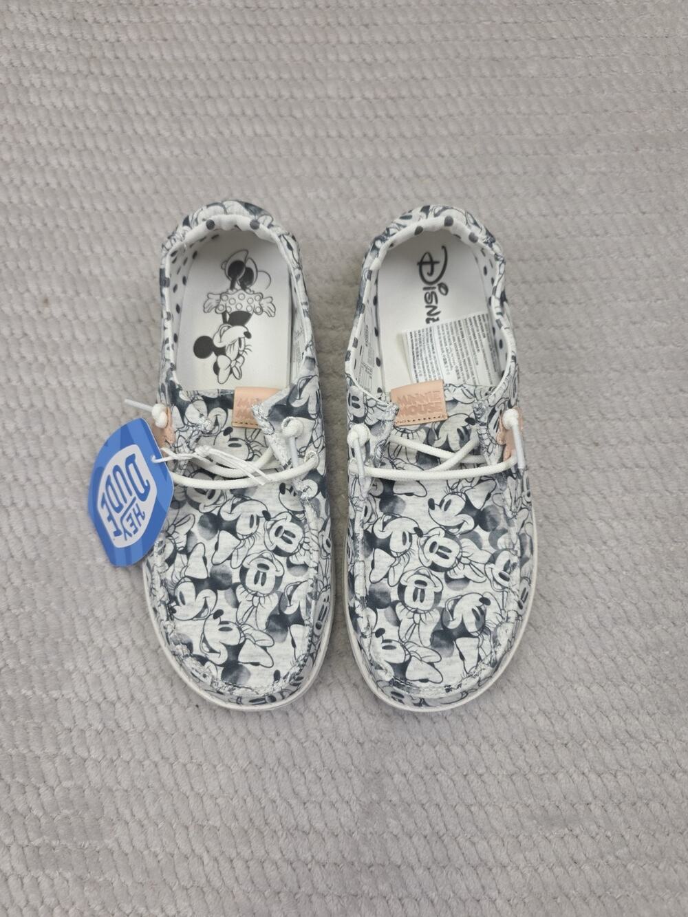 Hey Dude Shoes Kids Size J3 Minnie Disney Mouse Slip On New